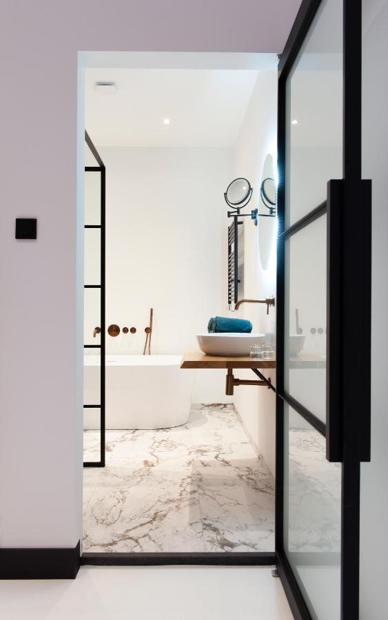 Boutique Hotel De Salon Haag Exteriör bild